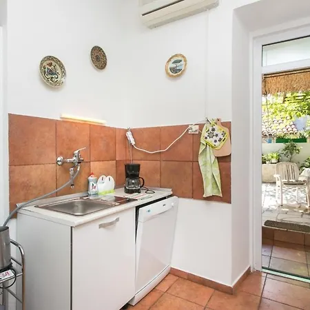 Apartment Zora Old Town
